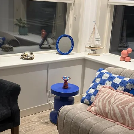 Sunset Bliss Apartment
